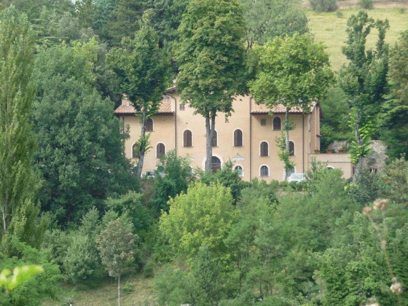 La Locanda Del Borgo Pietralunga  Kültér fotó