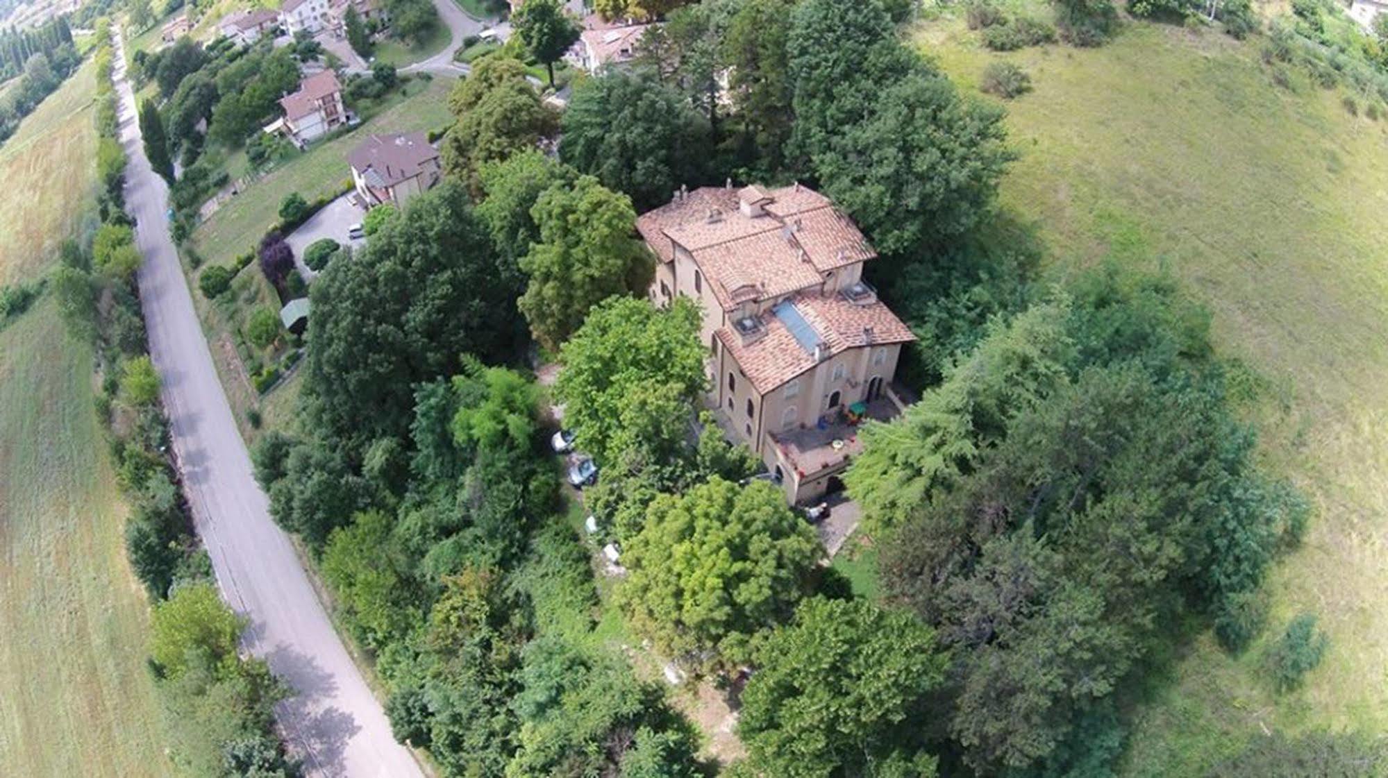La Locanda Del Borgo Pietralunga  Kültér fotó